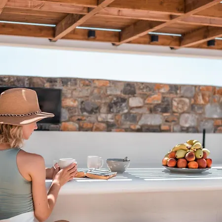 Oneiro - Voted The In Rhodes, Greece! * Πεύκος