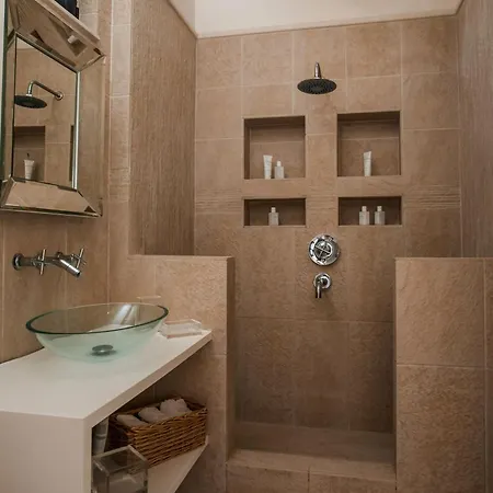 Oneiro - Voted The In Rhodes, Greece! Pefki (Rhodes)