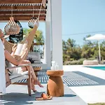 Oneiro - Voted The In Rhodes, Greece! * Pefki (Rhodes)